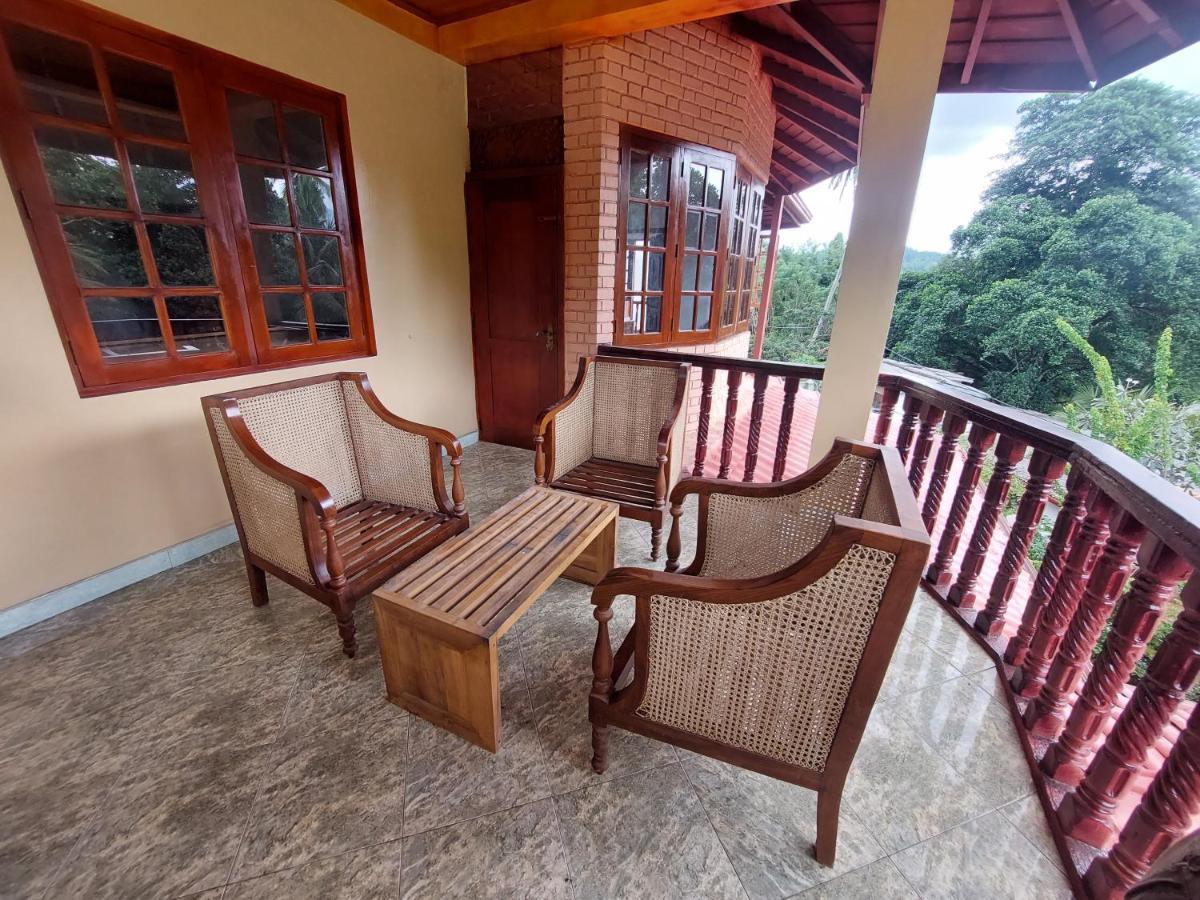 Mystique Hideout Hotel Kandy Buitenkant foto