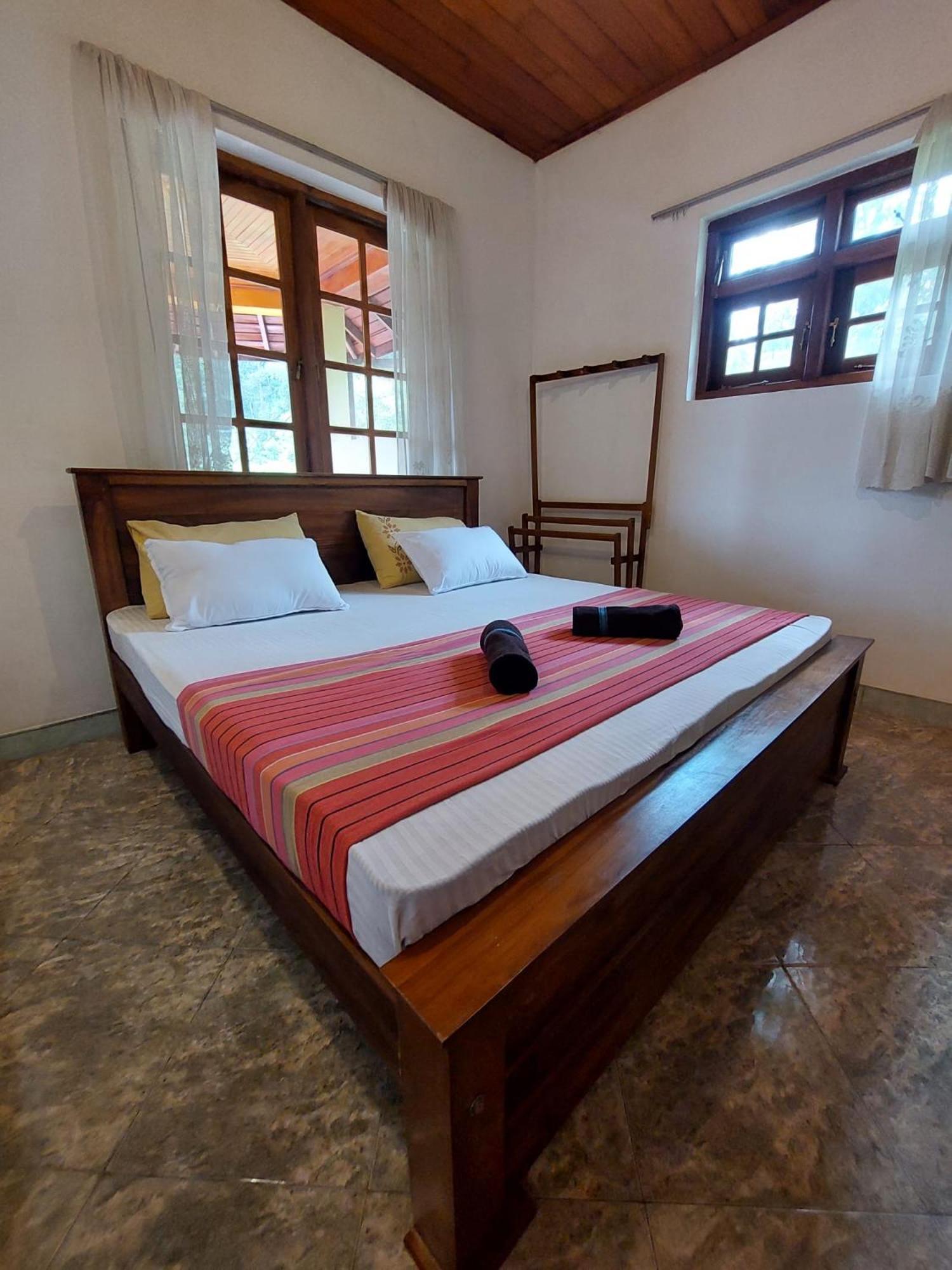Mystique Hideout Hotel Kandy Buitenkant foto